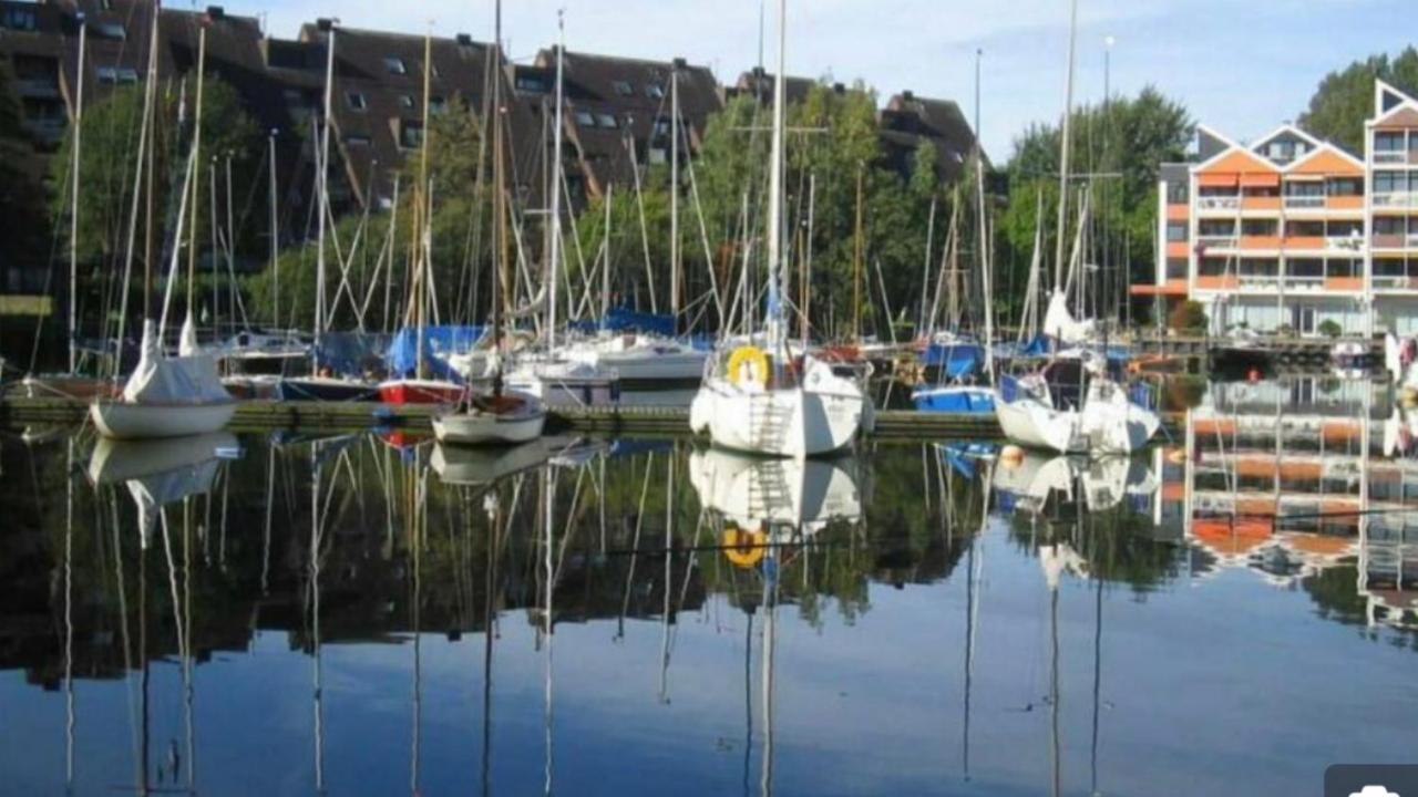 Moderne / City- U. Wasserlage Am Yachthafen Bad Zwischenahn